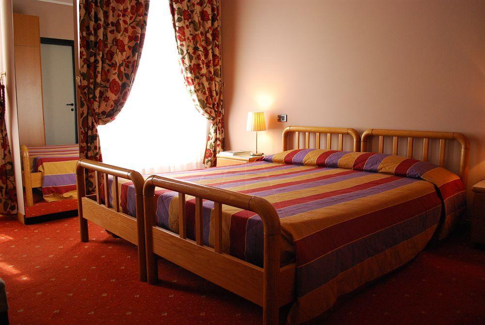 Albergo Giardino Черноббио Экстерьер фото