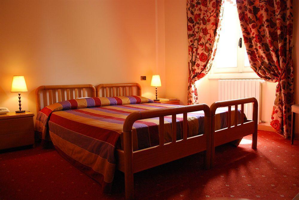 Albergo Giardino Черноббио Экстерьер фото